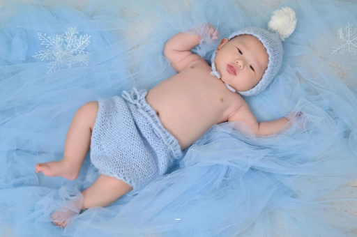 海口宝宝吐奶黄色