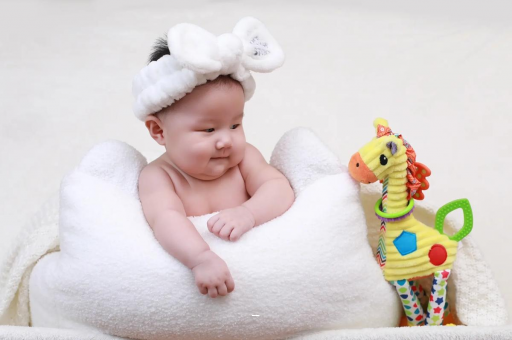 海口宝宝几个月翻身